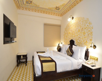 Nirbana Palace - A Heritage Hotel 41