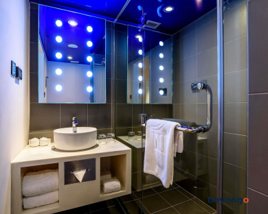 Novotel Bangkok On Siam Square 53