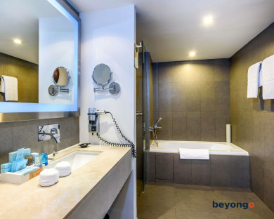 Novotel Bangkok On Siam Square 56