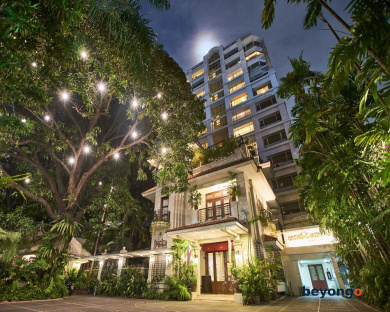 Orchid Garden Suites 1