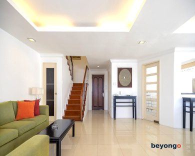 Orchid Garden Suites 11