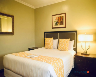 Orchid Garden Suites 14