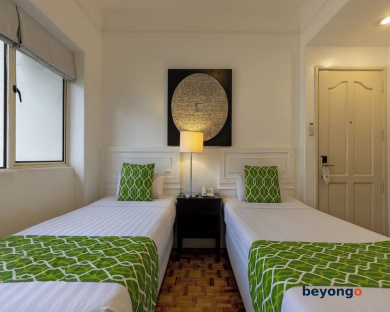 Orchid Garden Suites 23