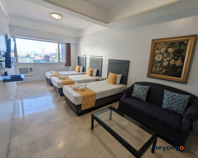 Orchid Garden Suites 38