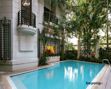 Orchid Garden Suites 5