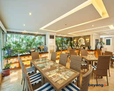 Orchid Garden Suites 57