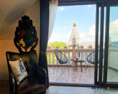 POTTERLAND Luxury Pool Villa Pattaya Walking Street 41