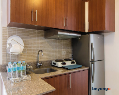 Pacific Bay Grand Suites 19