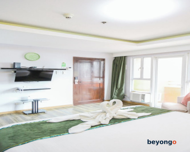 Pacific Bay Grand Suites 31