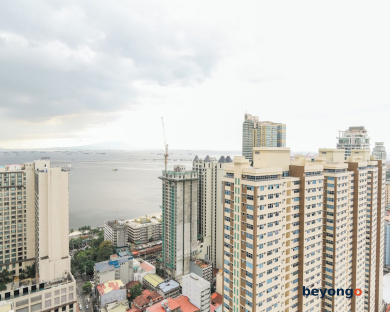 Pacific Bay Grand Suites 55