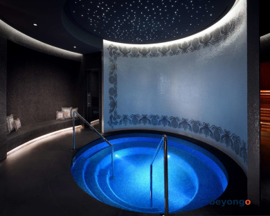 Palazzo Versace Dubai 9