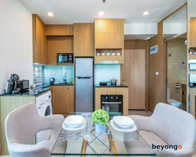 Panoramic Sea, City And Mountain Views by City Garden Tower 20