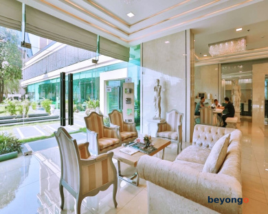 Panoramic Sea, City And Mountain Views by City Garden Tower 4