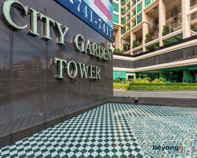 Panoramic Sea, City And Mountain Views by City Garden Tower 61