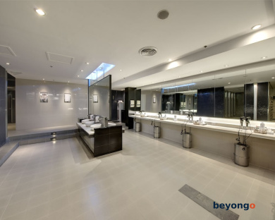 Pathumwan Princess Hotel 13