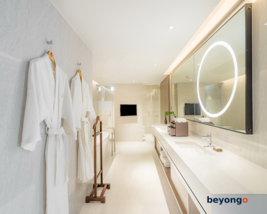 Pathumwan Princess Hotel 85