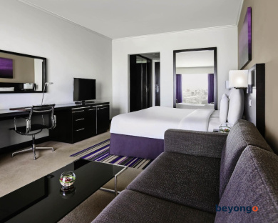 Pullman Dubai Creek City Centre 33