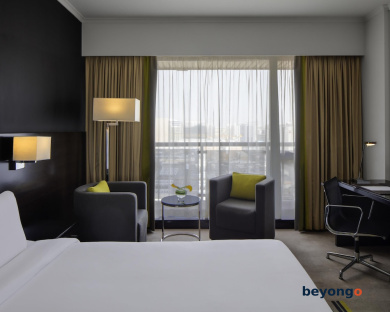 Pullman Dubai Creek City Centre 40