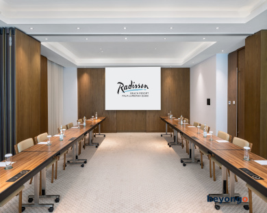 Radisson Beach Resort Palm Jumeirah 97