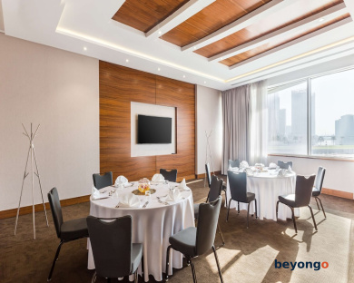 Radisson Blu Hotel Dubai Waterfront 191