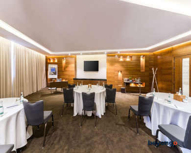 Radisson Blu Hotel Dubai Waterfront 215