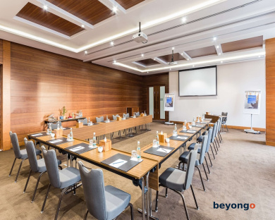 Radisson Blu Hotel Dubai Waterfront 222