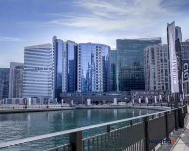 Radisson Blu Hotel Dubai Waterfront 5