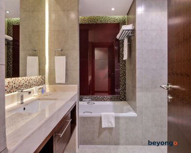 Radisson Blu Hotel Dubai Waterfront 75