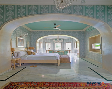 Rajmahal Palace RAAS 185
