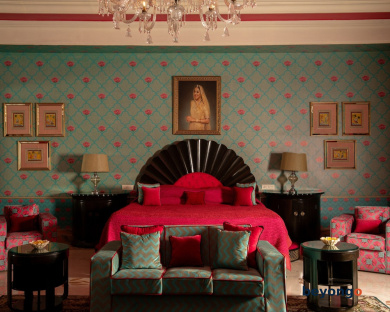 Rajmahal Palace RAAS 210
