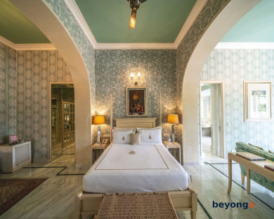 Rajmahal Palace RAAS 214