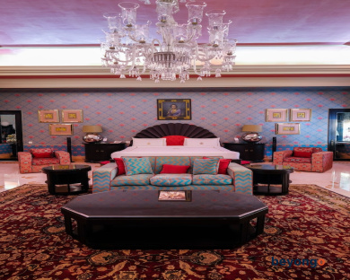 Rajmahal Palace RAAS 215