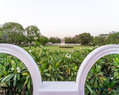 Rajmahal Palace RAAS 352