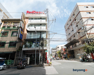 RedDoorz near Bambang Station 2