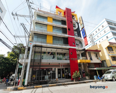RedDoorz near Bambang Station 3