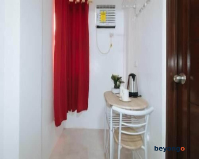 RedDoorz near UST Sampaloc Manila 1