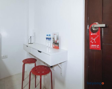 RedDoorz near UST Sampaloc Manila 12