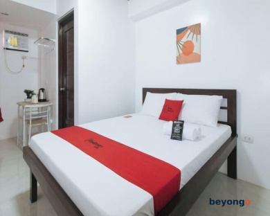 RedDoorz near UST Sampaloc Manila 9