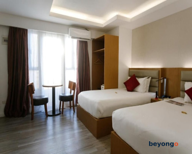Regency Grand Suites 33