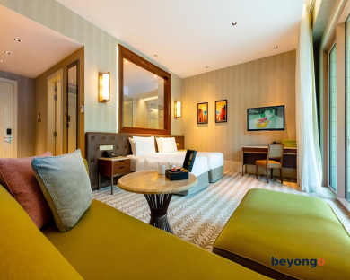 Resorts World Sentosa - Equarius Hotel 12
