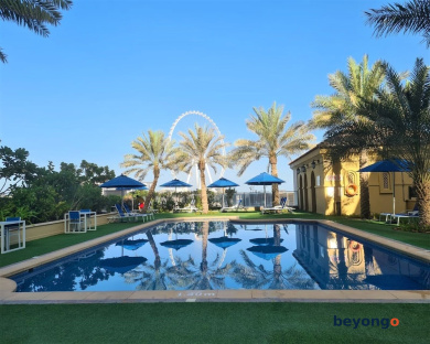 Roda Amwaj Suites 7