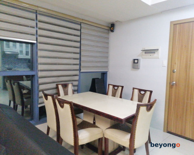 Roxas Blvd Ermita Studio US Embassy Mla 103