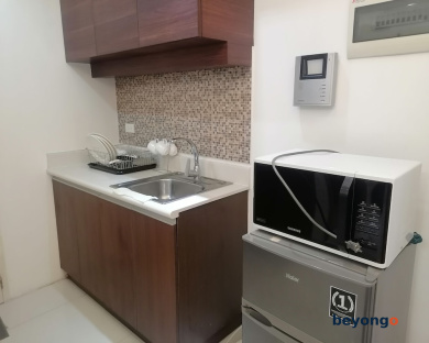 Roxas Blvd Ermita Studio US Embassy Mla 111