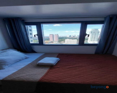 Roxas Blvd Ermita Studio US Embassy Mla 25