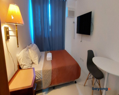 Roxas Blvd Ermita Studio US Embassy Mla 31