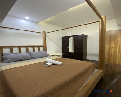 Roxas Blvd Ermita Studio US Embassy Mla 49