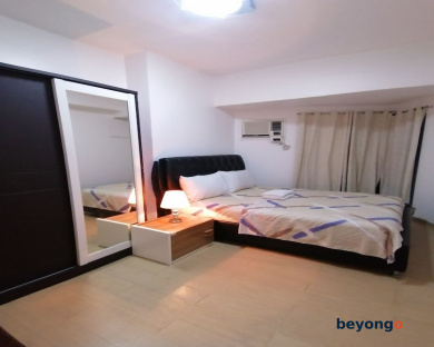 Roxas Blvd Ermita Studio US Embassy Mla 56