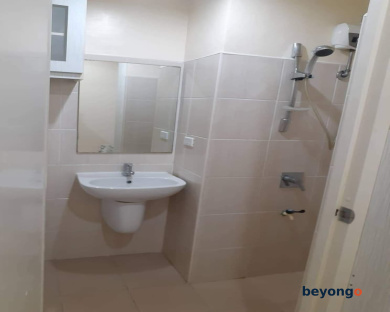 Roxas Blvd Ermita Studio US Embassy Mla 59