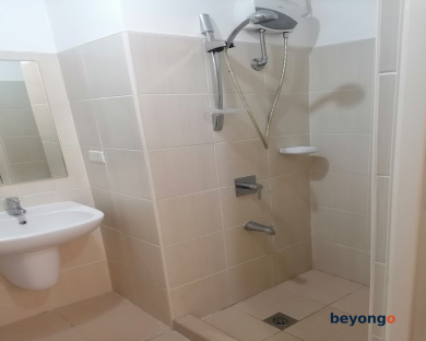 Roxas Blvd Ermita Studio US Embassy Mla 62