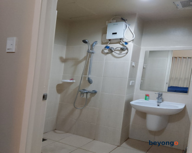 Roxas Blvd Ermita Studio US Embassy Mla 74